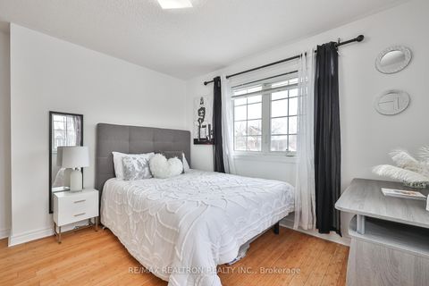 Photo 24 at 23 Sunridge Street, Oak Ridges, Richmond Hill