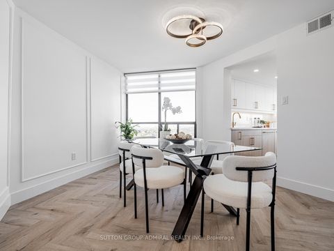 Photo 8 at 1611 - 7420 Bathurst Street N, Brownridge, Vaughan