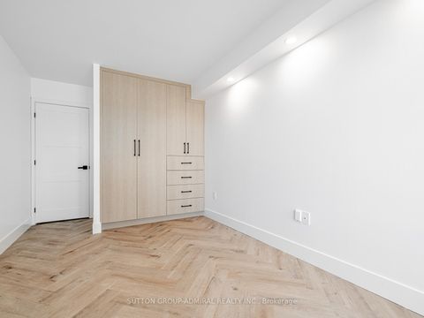 Photo 19 at 1611 - 7420 Bathurst Street N, Brownridge, Vaughan