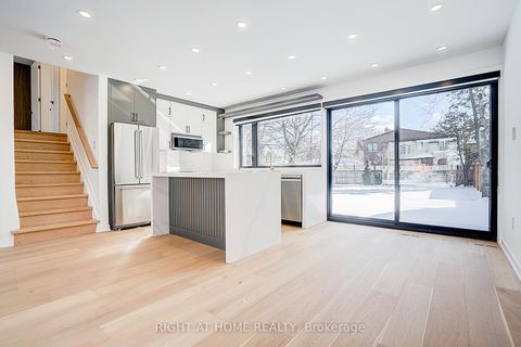 Photo 13 at 215 Churchill Avenue, Willowdale West, Toronto