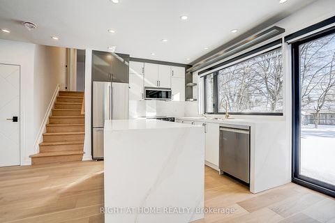 Photo 17 at 215 Churchill Avenue, Willowdale West, Toronto