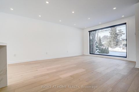 Photo 24 at 215 Churchill Avenue, Willowdale West, Toronto