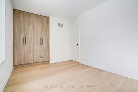 Photo 29 at 215 Churchill Avenue, Willowdale West, Toronto