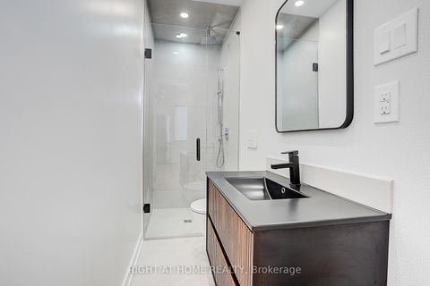 Photo 34 at 215 Churchill Avenue, Willowdale West, Toronto