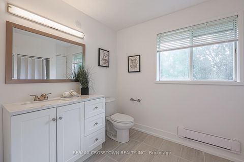 Photo 35 at 128 Moores Beach Road, Virginia, Georgina