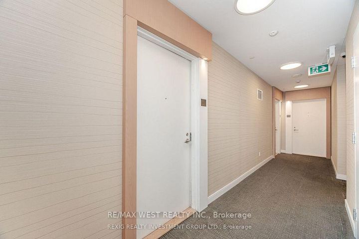 Photo 4 at 4007 - 70 Annie Craig Drive, Mimico, Toronto