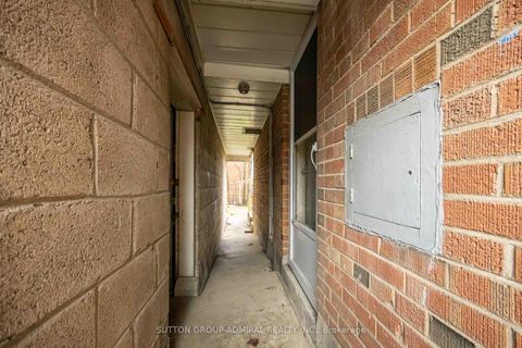 Photo 7 at 31 Dell Park Avenue, Lawrence, Toronto