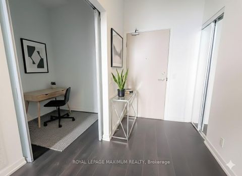 Photo 11 at 201 - 2020 Bathurst Street, Cedarvale, Toronto