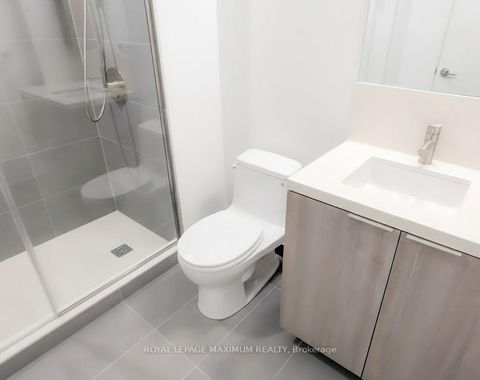 Photo 14 at 201 - 2020 Bathurst Street, Cedarvale, Toronto