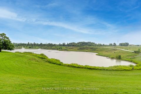 Photo 18 at 218 - 60 George Butchart Drive, CFB, Toronto