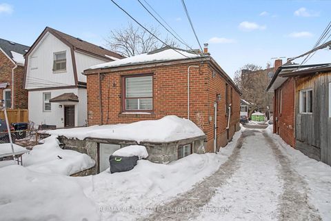 Photo 2 at 224 Livingstone Avenue, Belgravia, Toronto
