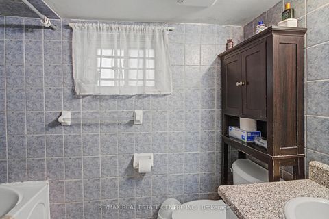 Photo 24 at 224 Livingstone Avenue, Belgravia, Toronto