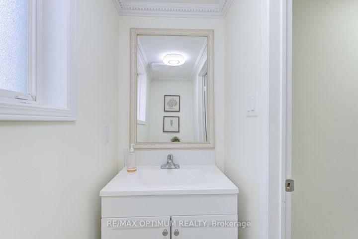 Photo 24 at 13 Ribbon Drive, Wellington, Brampton