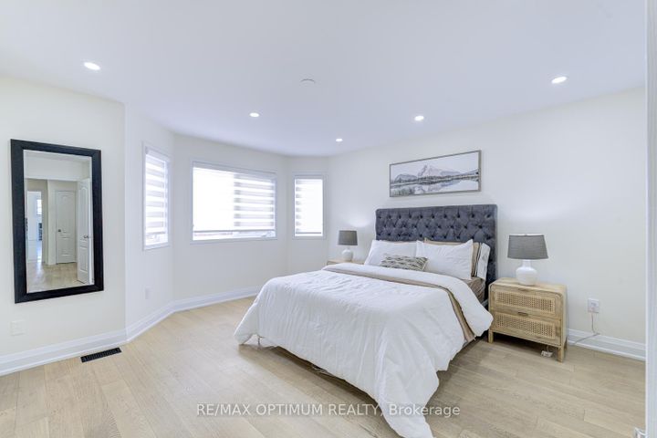 Photo 27 at 13 Ribbon Drive, Wellington, Brampton