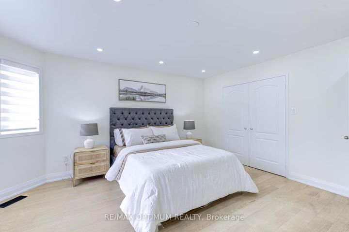 Photo 28 at 13 Ribbon Drive, Wellington, Brampton