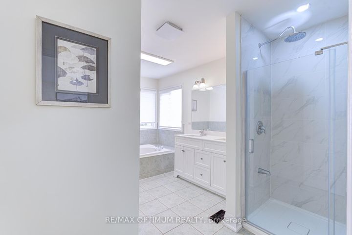 Photo 31 at 13 Ribbon Drive, Wellington, Brampton