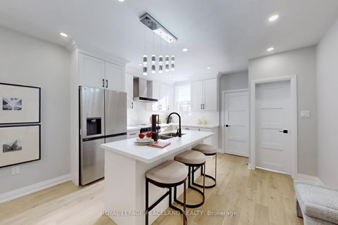 Photo 8 at 101 Marchmount Road, Wychwood, Toronto