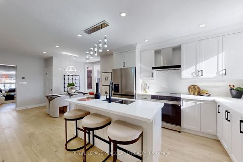 Photo 9 at 101 Marchmount Road, Wychwood, Toronto