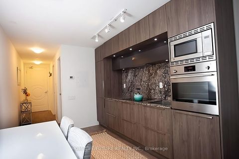 Photo 6 at 1308 - 88 Blue Jays Way, Waterfront Communities C1, Toronto