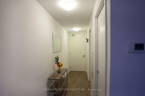 Photo 10 at 1308 - 88 Blue Jays Way, Waterfront Communities C1, Toronto