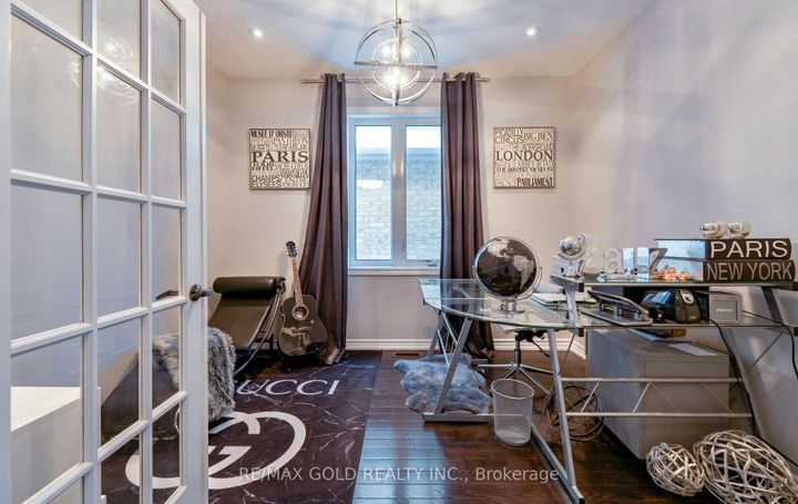 Photo 7 at 59 Kalmia Road, Credit Valley, Brampton