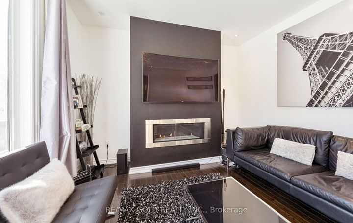 Photo 10 at 59 Kalmia Road, Credit Valley, Brampton