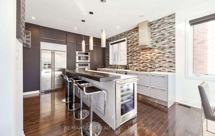 Photo 14 at 59 Kalmia Road, Credit Valley, Brampton