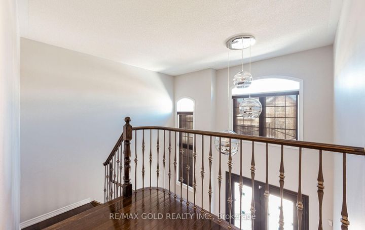 Photo 20 at 59 Kalmia Road, Credit Valley, Brampton