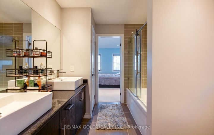 Photo 32 at 59 Kalmia Road, Credit Valley, Brampton