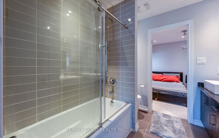 Photo 34 at 59 Kalmia Road, Credit Valley, Brampton