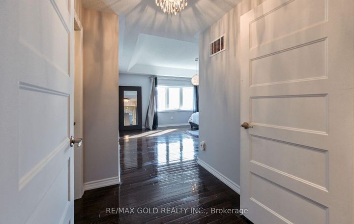 Photo 36 at 59 Kalmia Road, Credit Valley, Brampton