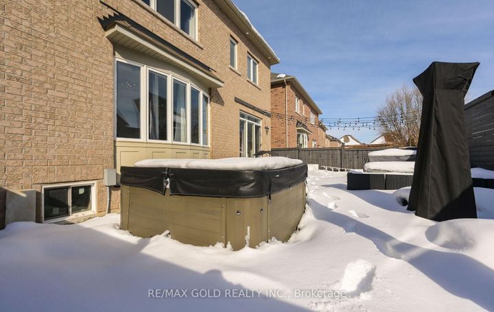 Photo 40 at 59 Kalmia Road, Credit Valley, Brampton