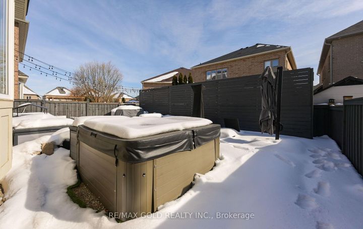 Photo 42 at 59 Kalmia Road, Credit Valley, Brampton