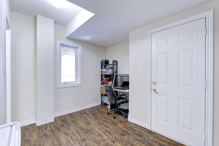 Photo 5 at 12 Gatlin Street, Bram West, Brampton