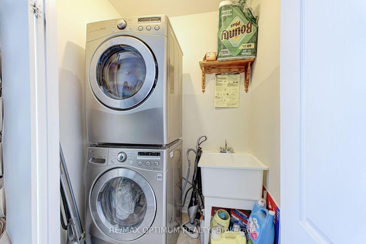 Photo 40 at 12 Gatlin Street, Bram West, Brampton