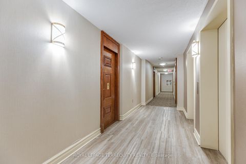 Photo 5 at 1005 - 15 Michael Power Place, City Centre West, Toronto