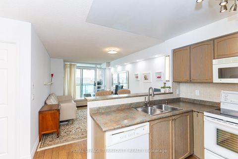 Photo 16 at 1005 - 15 Michael Power Place, City Centre West, Toronto