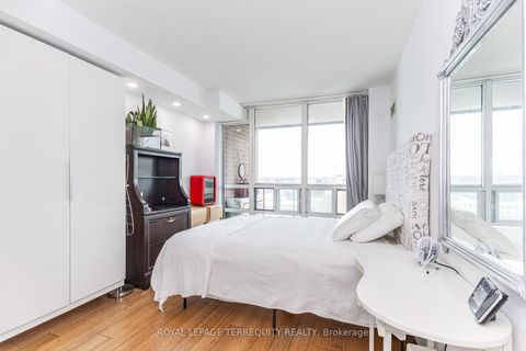 Photo 24 at 1005 - 15 Michael Power Place, City Centre West, Toronto