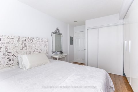 Photo 25 at 1005 - 15 Michael Power Place, City Centre West, Toronto