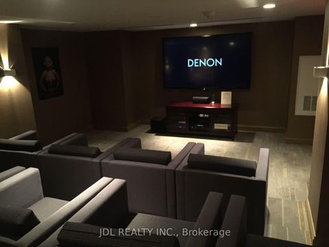 Photo 8 at 806 - 825 Church Street N, Moore Park, Toronto