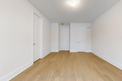 Photo 25 at 50 Schmeltzer Crescent, Rural Richmond Hill, Richmond Hill