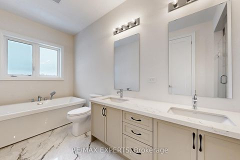 Photo 31 at 50 Schmeltzer Crescent, Rural Richmond Hill, Richmond Hill