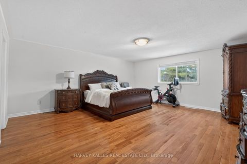 Photo 26 at 60 Wolfson Crescent, Oak Ridges Lake Wilcox, Richmond Hill