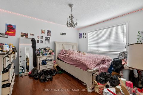 Photo 32 at 60 Wolfson Crescent, Oak Ridges Lake Wilcox, Richmond Hill