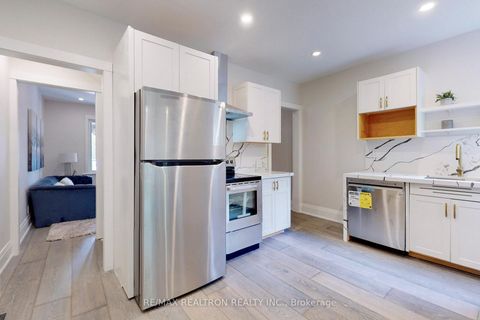 Photo 9 at 50 King Edward Avenue, Lumsden, Toronto