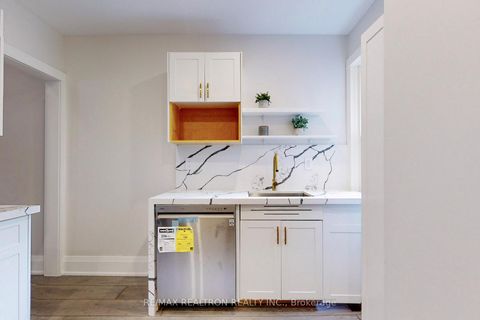 Photo 10 at 50 King Edward Avenue, Lumsden, Toronto