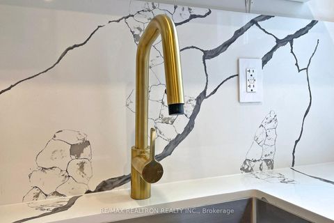 Photo 12 at 50 King Edward Avenue, Lumsden, Toronto