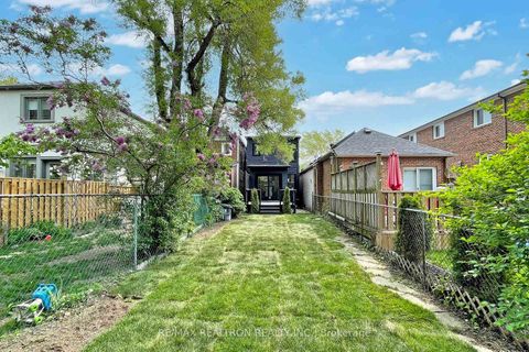 Photo 31 at 50 King Edward Avenue, Lumsden, Toronto