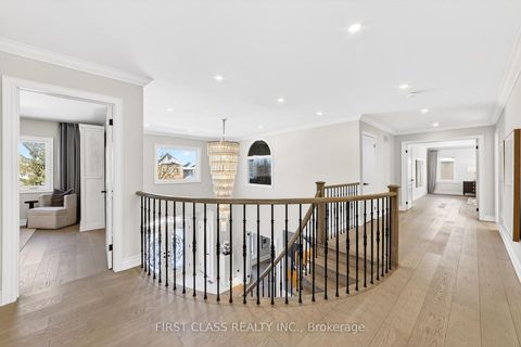 Photo 24 at 31 Boake Trail, Bayview Hill, Richmond Hill