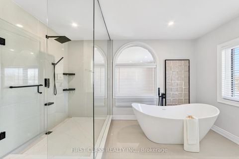 Photo 28 at 31 Boake Trail, Bayview Hill, Richmond Hill